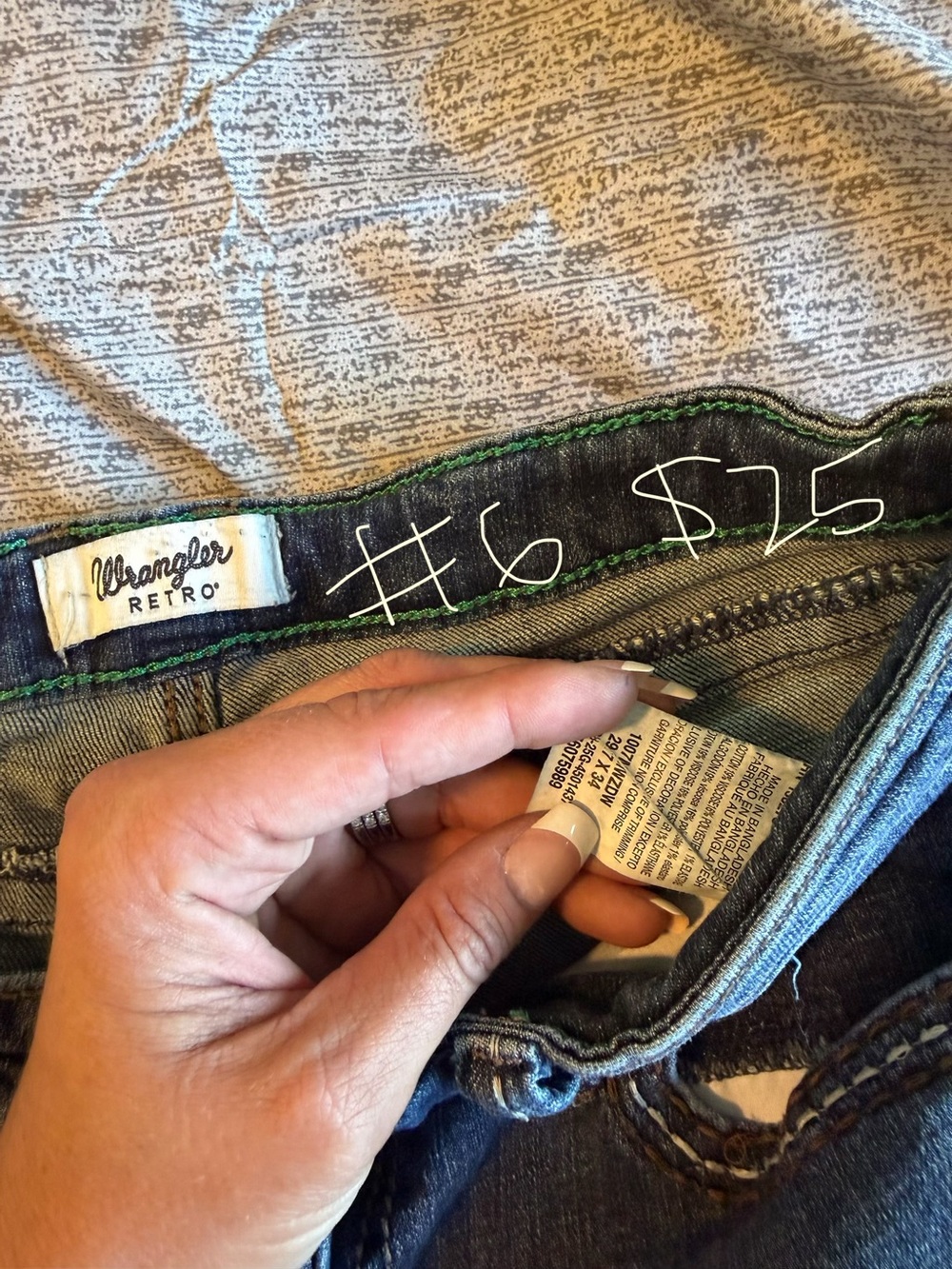 Wrangler Retro Jeans Dark Indigo with Green Stitching